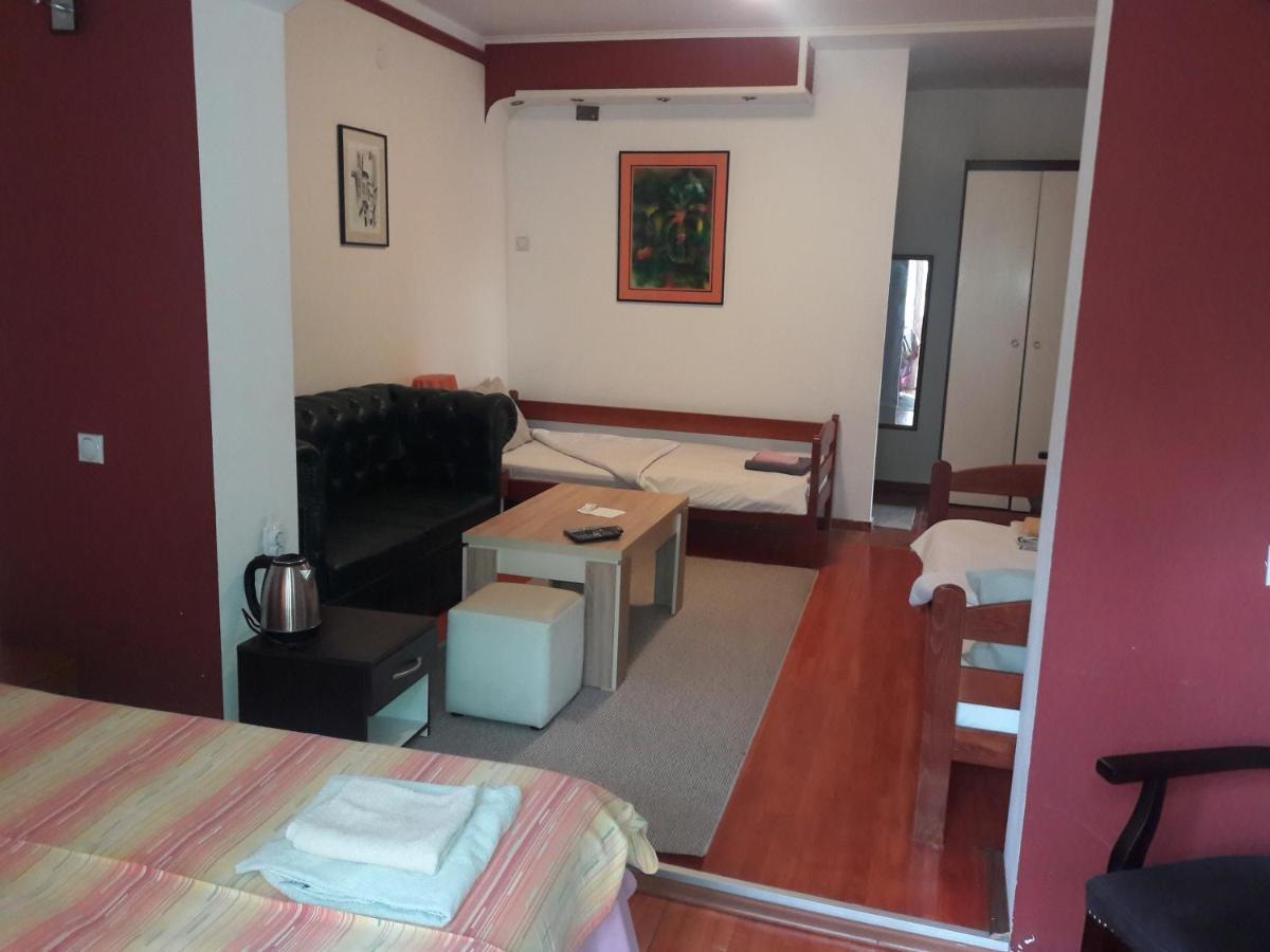 Villa Iva Skopje Extérieur photo