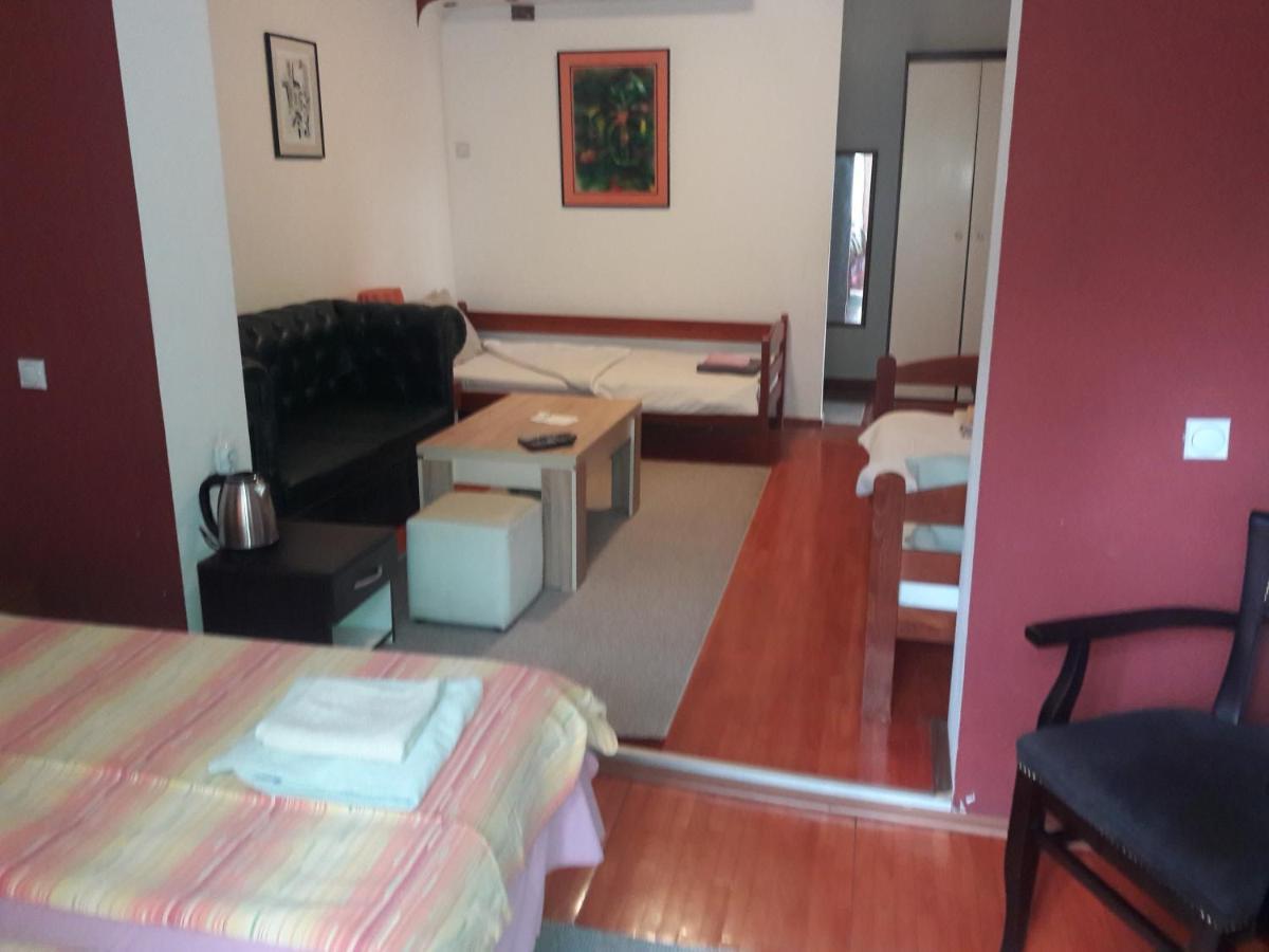 Villa Iva Skopje Extérieur photo